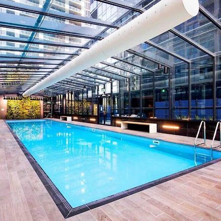 Modern 3 Bedroom Apartment In Southbank メルボルン エクステリア 写真